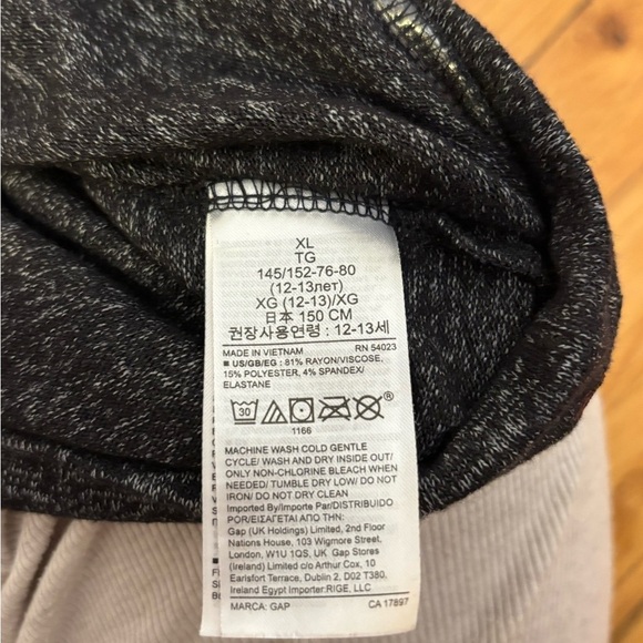 GAP Girls Charcoal Gray Hoodie Size XL - Picture 4 of 4